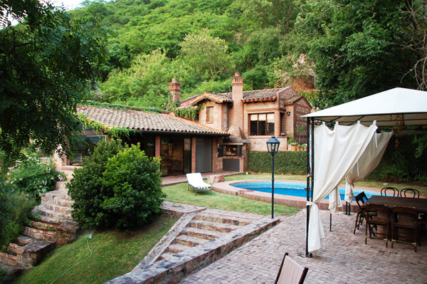 Casa en Monumento a Güemes