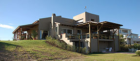 Casa en barrio privado El Tipal